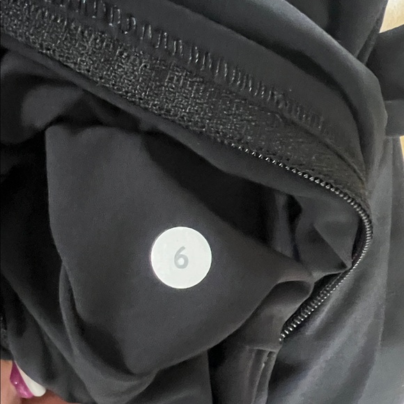 Lululemon Runderful Pant - Picture 9 of 10